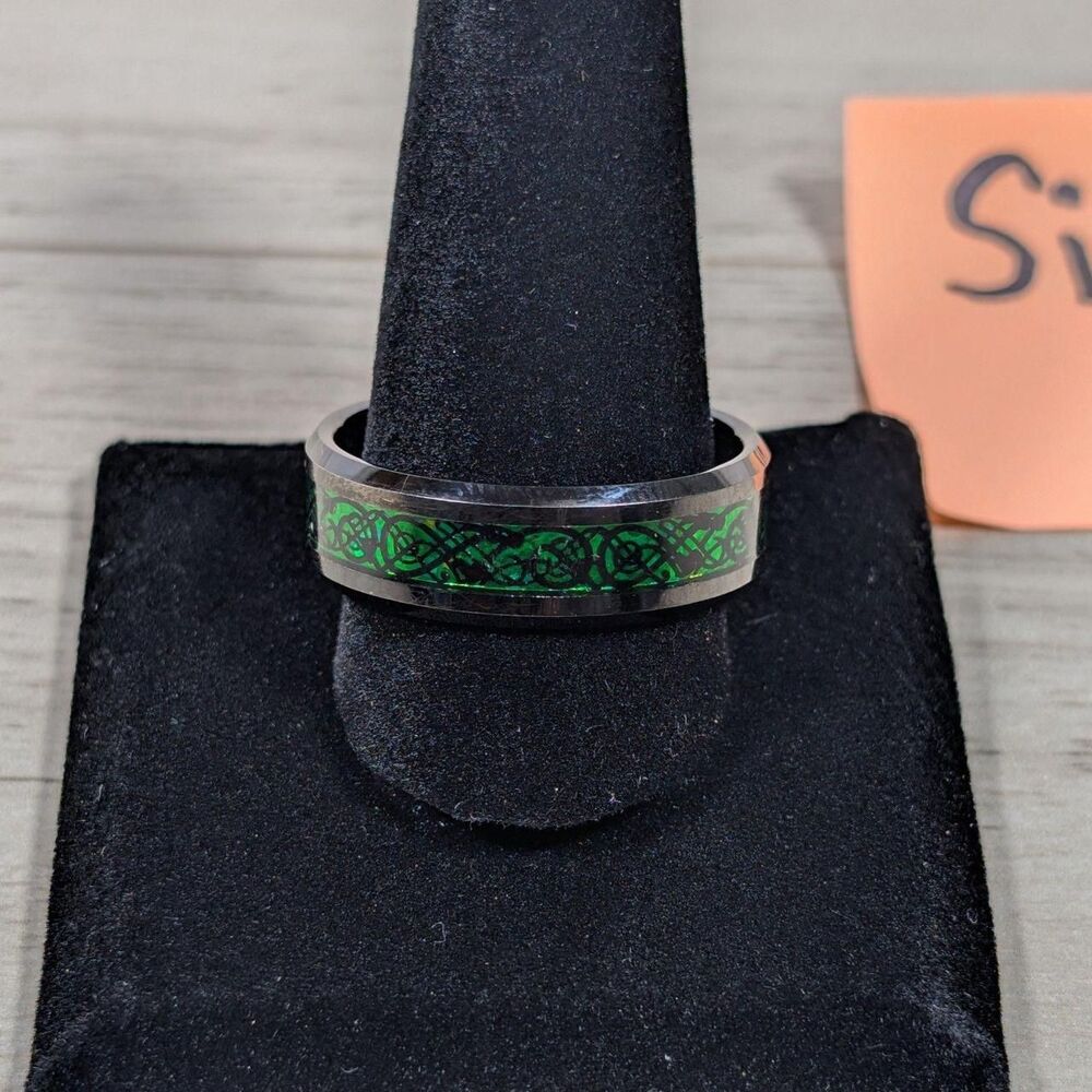 Unbranded Men's Black and Green Jewellery